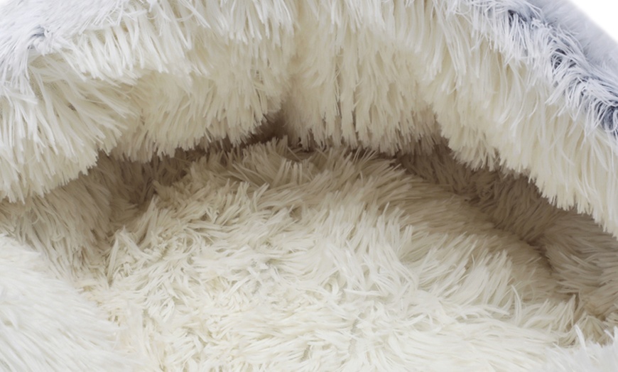 Image 7: Semi-Enclosed Soft Pet Bed