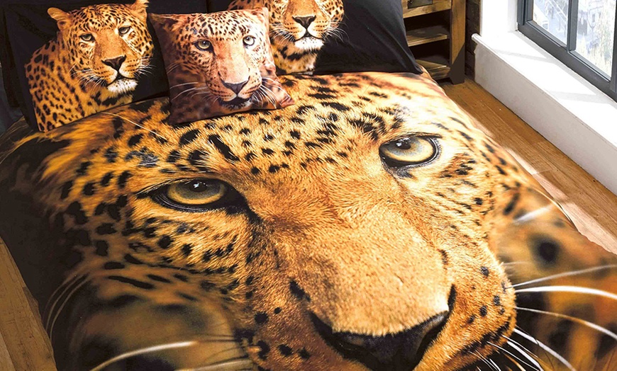 Image 6: Animal-Themed Duvet Cover Set