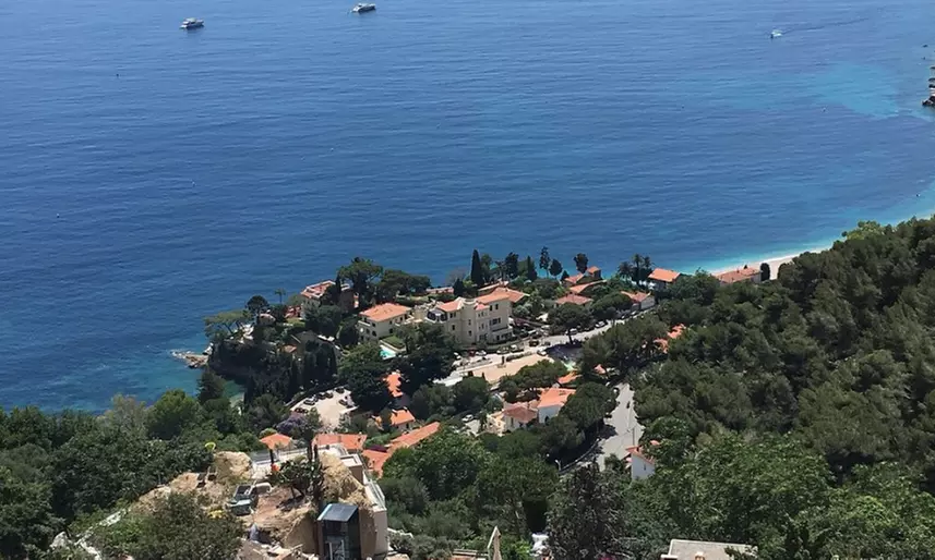 2 pass en spa de 90 min, demi-champagne et déco romantique en option