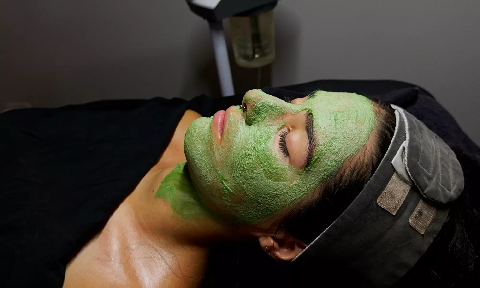 60-Minute Hydrating Facial with Facial Massage or 90-Minute Package with LED Light ( Up to 38% Off ) - Primary Image