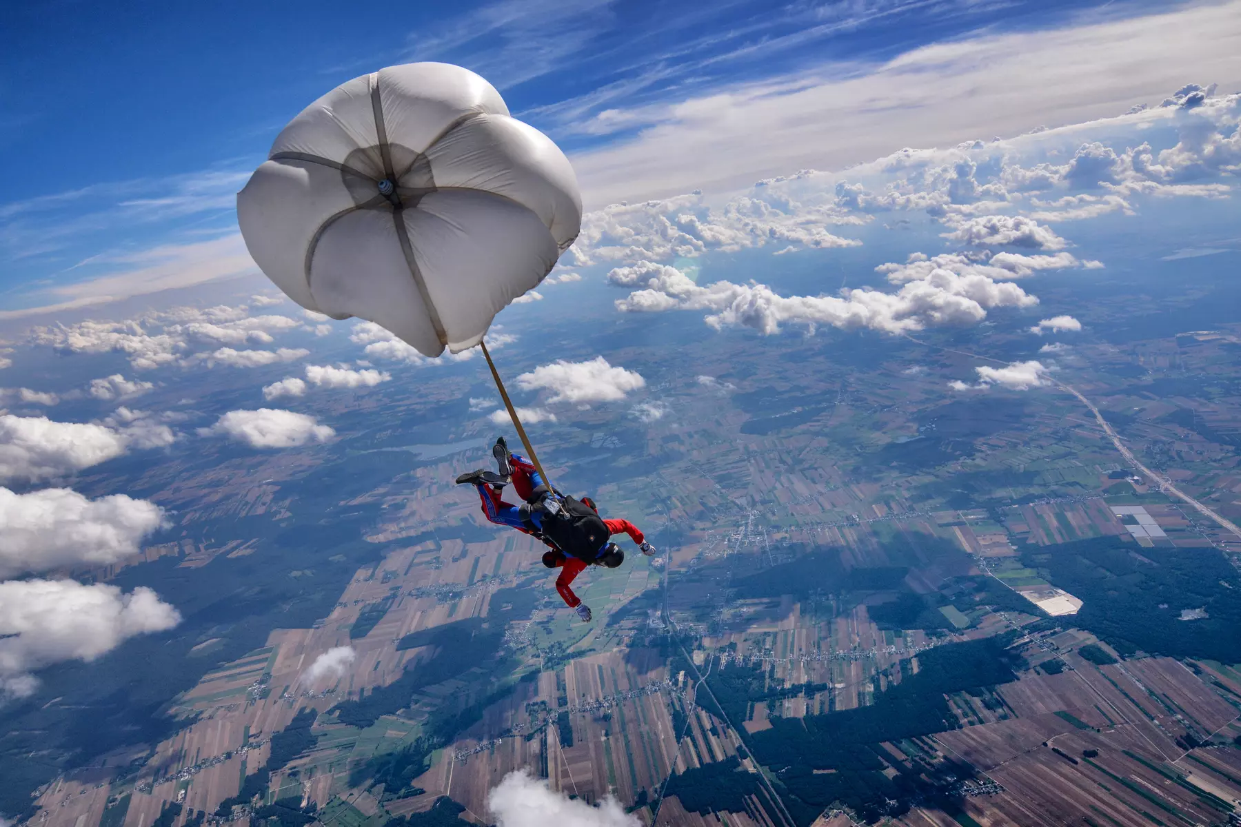 Jedyny taki w Polsce: lot widokowy i skok z kultowego SkyVana