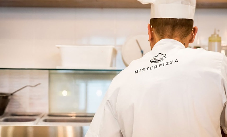 Image 12: ⏰Menu Experience Pizza con birra e dolce da Mister Pizza