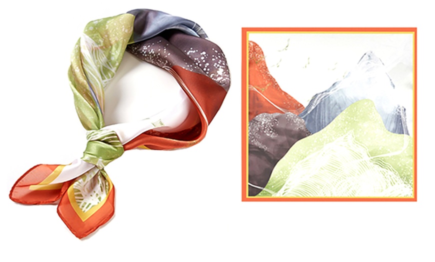 Image 3: 53cm Fashion Satin Scarf