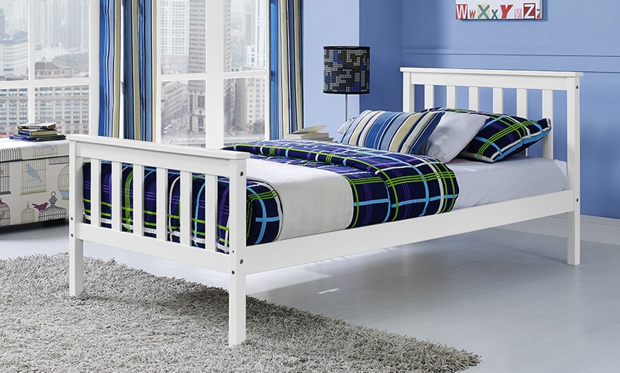 Image 2: Hampton White Wooden Bed 