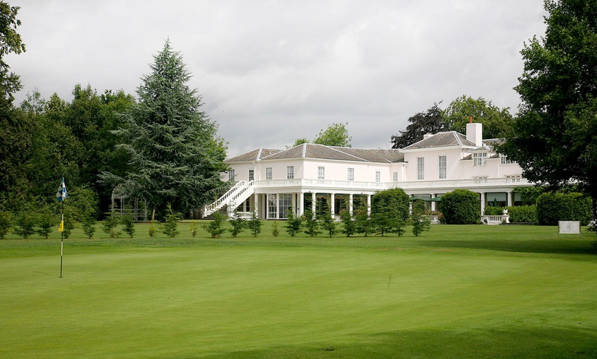 Image 2: Manor House in Hertfordshire