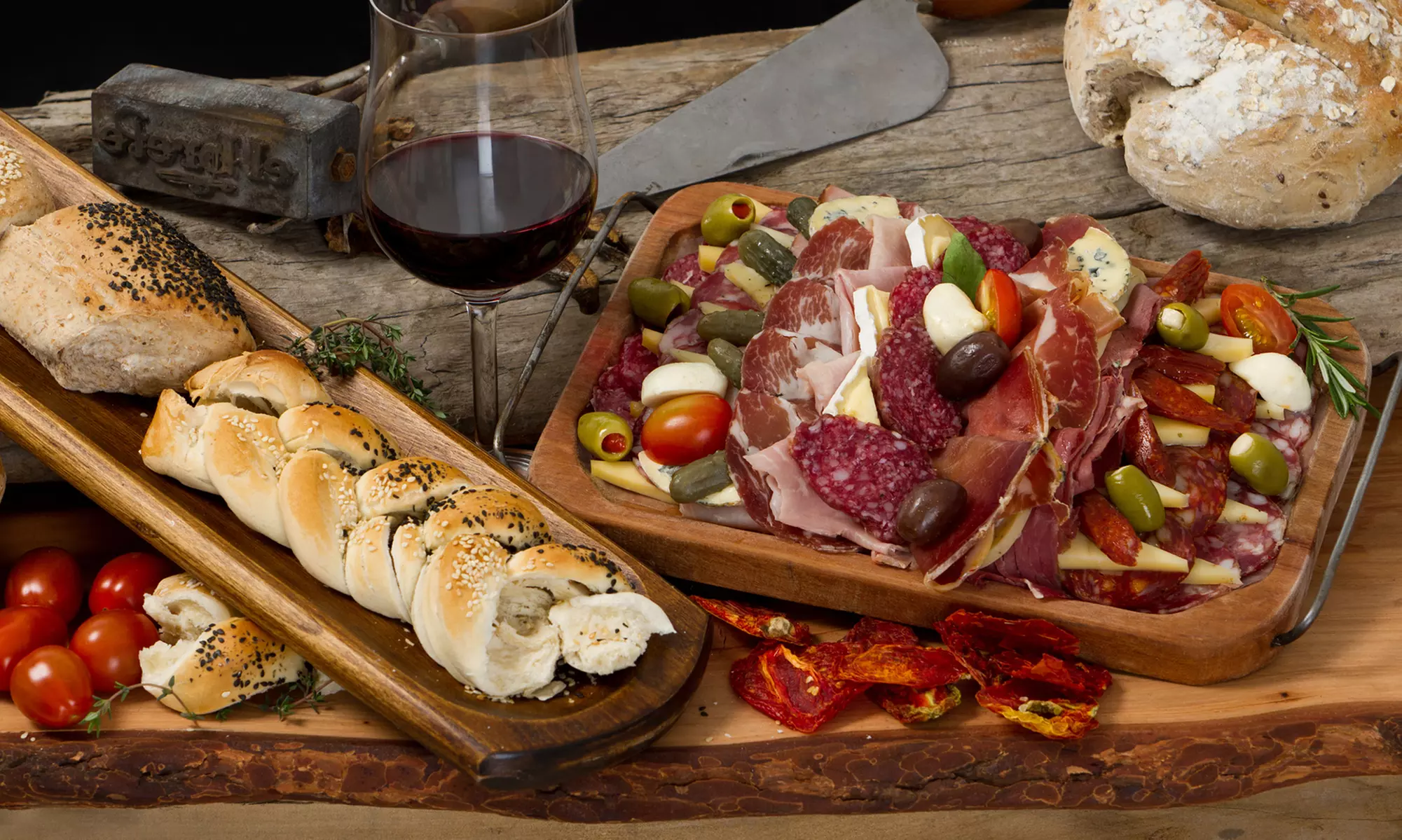 2 bzw. 4 Longdrinks und Antipasti-Teller für 1 oder 2 Personen