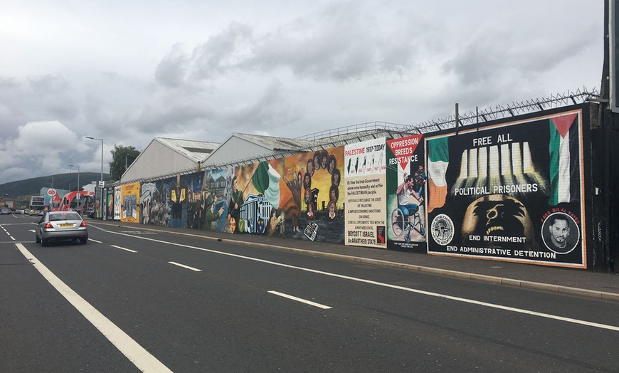 Image 3: Belfast Open-Top Sightseeing Tour