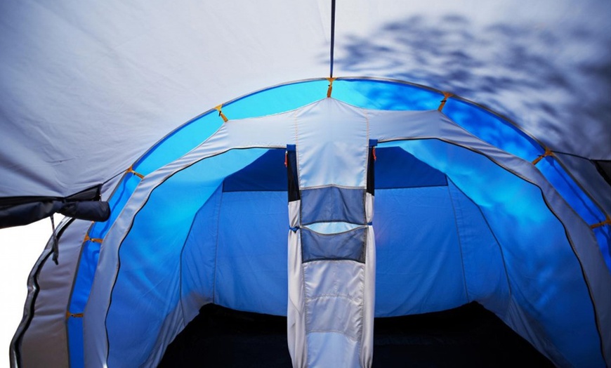 Image 2: Outdoor Family Tunnel Tent