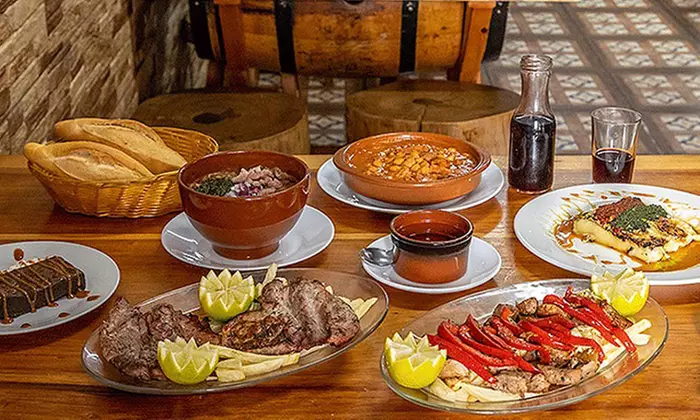 Menú canario o parrillada con entrantes, postre y bebidas