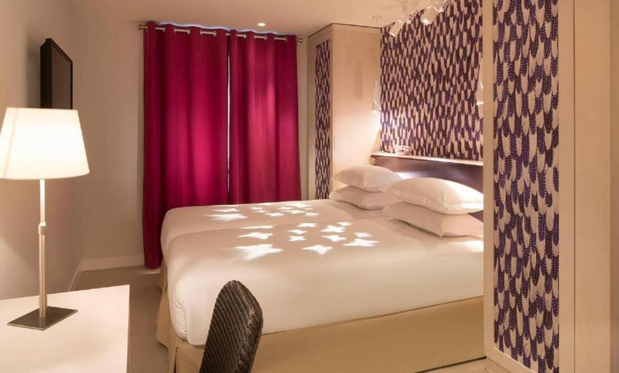 Image 8: Paris: Double Room with Breakfast, Spa and Optional Massage