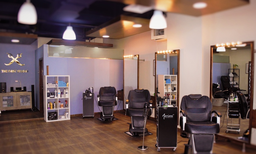 Image 3: Men's Haircut, Wash and Blow-Dry