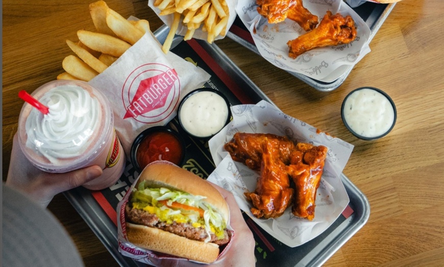 Image 2: Up to 25% Off on Chicken / Buffalo Wings at Fatburger Corona