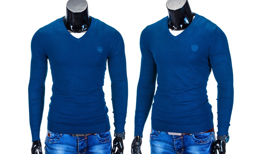 Image 17: Men's V-Neck Sweater