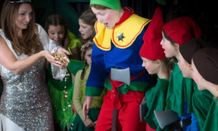 Image 4: 2 Tickets für das Weihnachtsmärchen "Zwergengold" vom 06.-21. Dezember