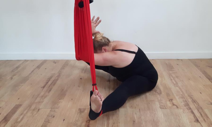 Image 2: Aerial Yoga 