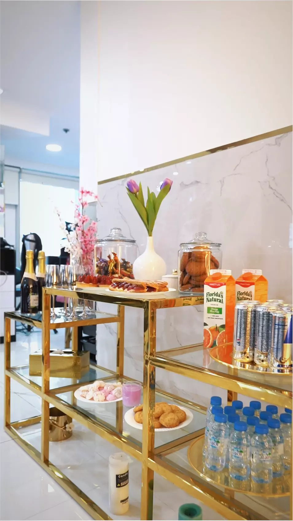 Refresh Your Nails with Mani-Pedi Combo and Polish!