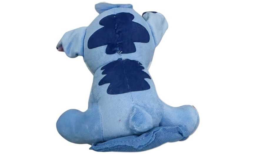 Image 8: Shoulder Riding Magnet Toy, Lightweight and Comfortable Design