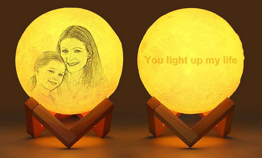 Image 7: Personalized Moon Lamps