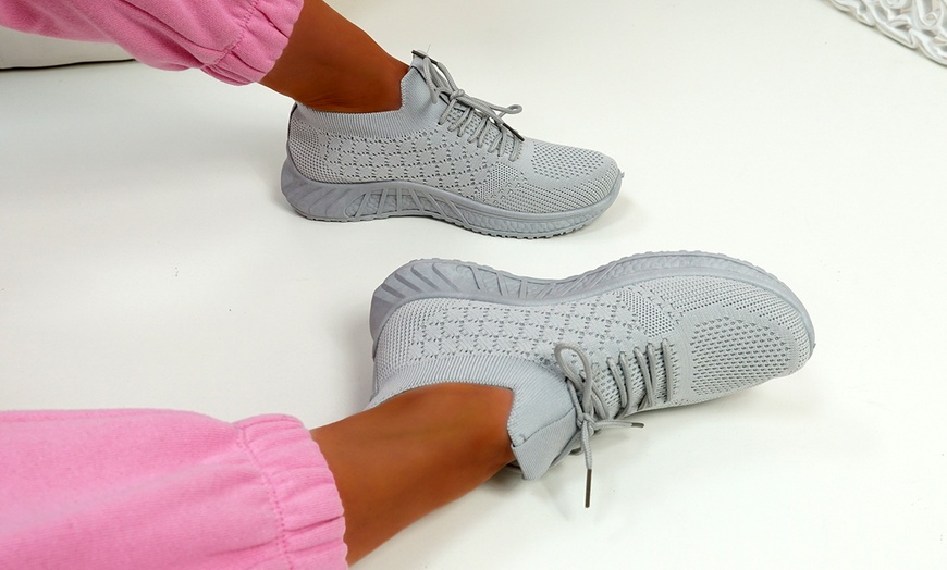 Image 15: Women's Knit Trainers