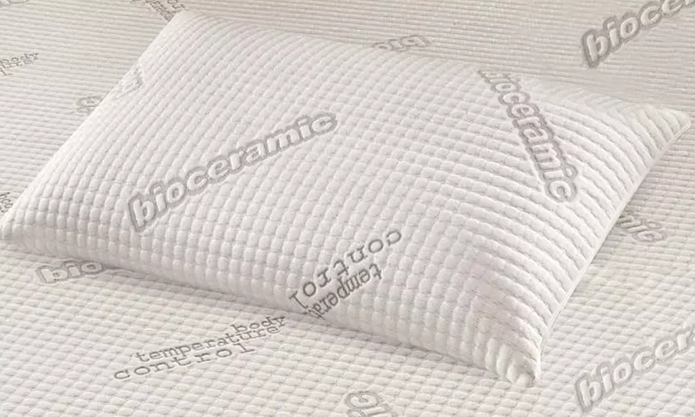 Coprimaterasso e Coppia Federe Con Elastico o Zip Vari Modelli