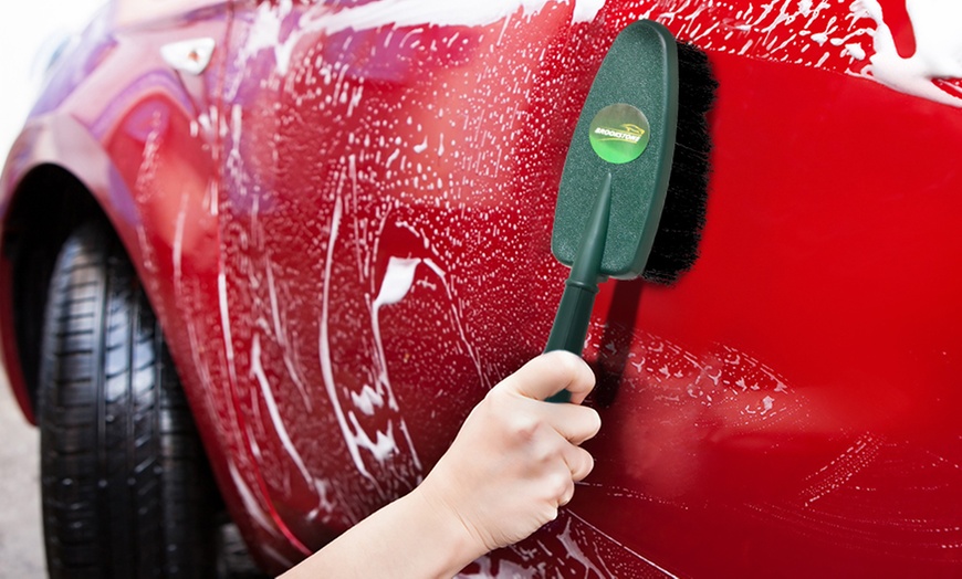 Image 1: Car Wash Brush