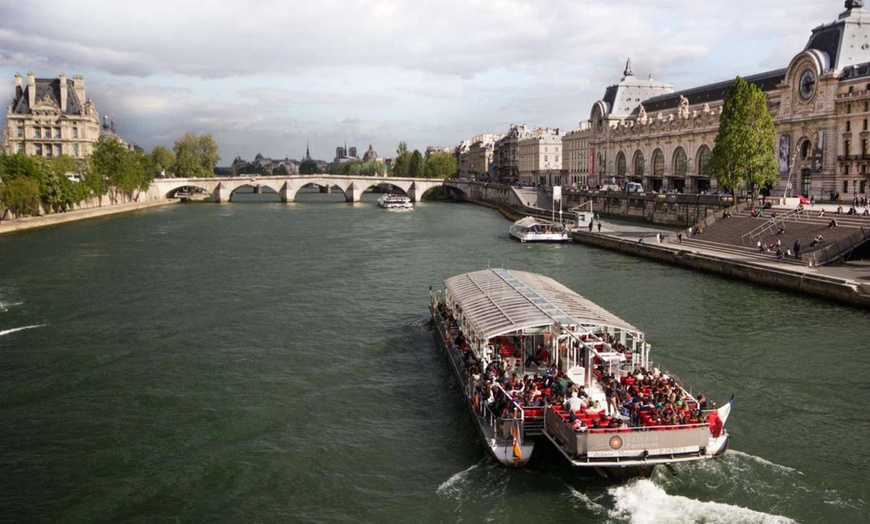 Image 2: Paris: 1- to 3-Night 4* Break with City River Cruise