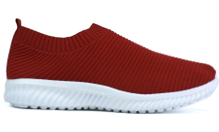 Image 7: Women's Casual Slip On Trainers