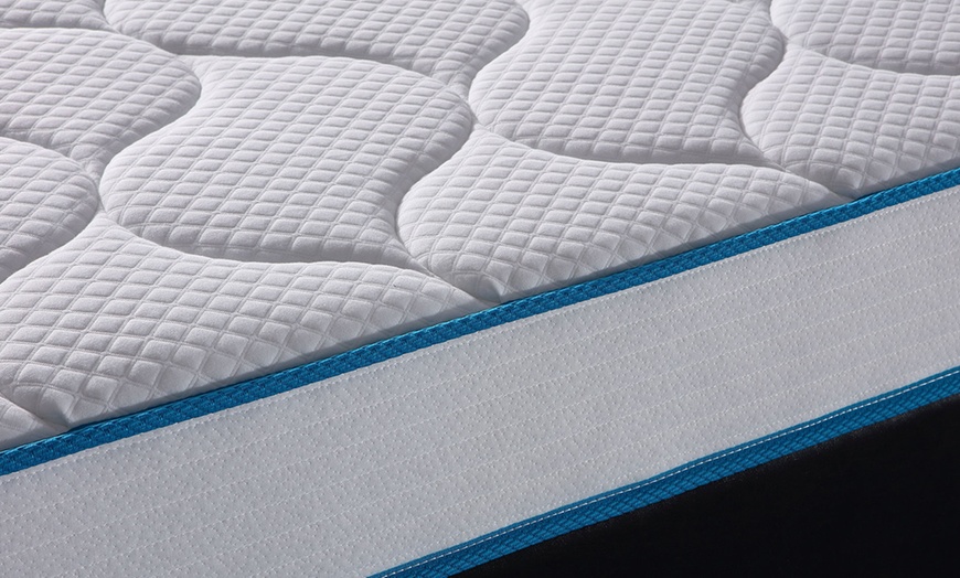 Image 5: Matelas Métropole à mémoire de forme et ressorts ensachés