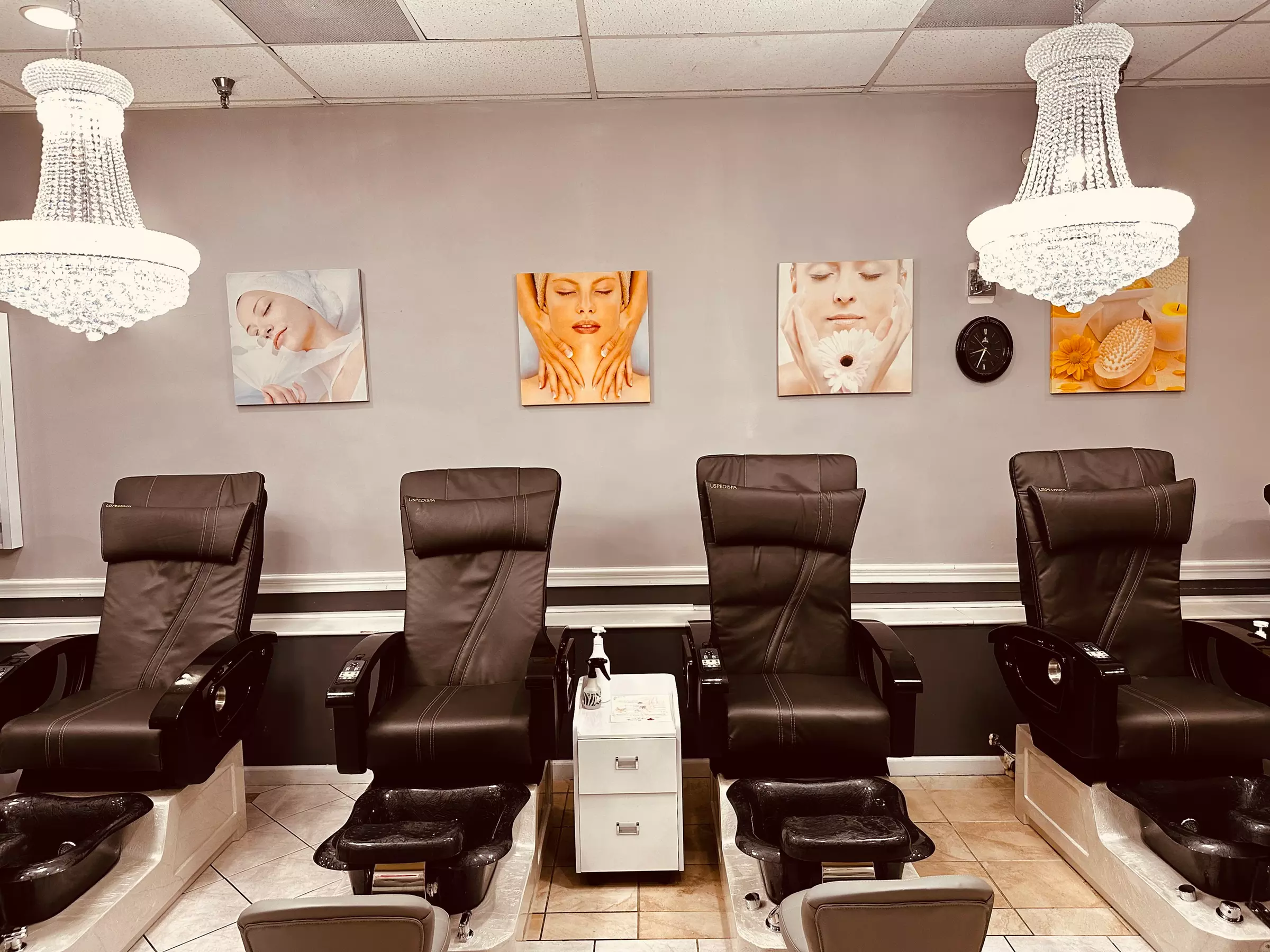 Gel Manicure + Gel Pedicure Combo or Dipping Powder at T Nails(Up to 30% Off) - Primary Image