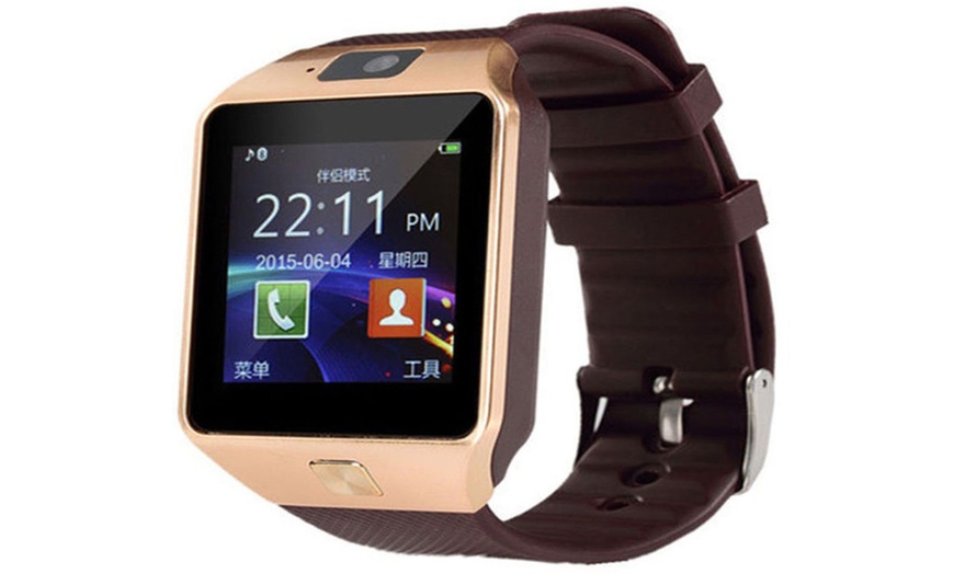 Image 3: Smartwatch with HD Camera