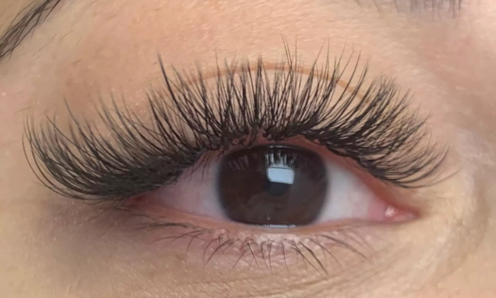 Choice of Eyelash Extensions at D1 Eyelashes Extension