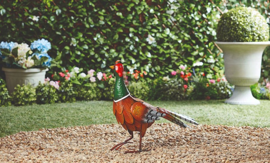 Image 7: Metal Garden Animal Ornaments - Choice of 6 Designs