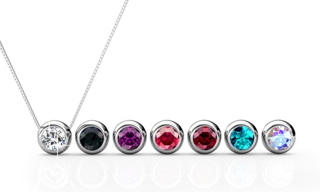 1 o 2 collane con 7 pendenti realizzate con cristalli di Swarovski®