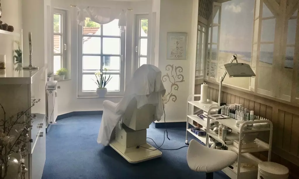 Luxus-Gesichtsbehandlung