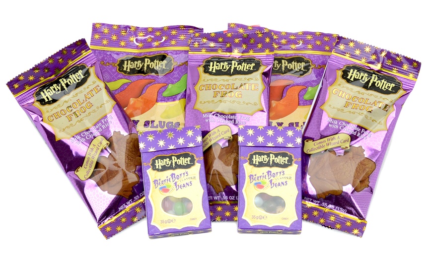 Image 1: Harry Potter Candy Magic Bundle
