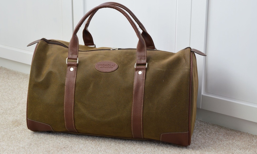 nicholas winter holdall