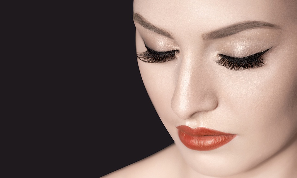 Wimpernverlängerung in der 1:1- oder 2-10D-Technik opt. Nachbehandlung