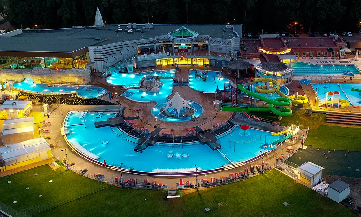 Odpoczynek i regeneracja w Termach Uniejów! Baseny i Sauny