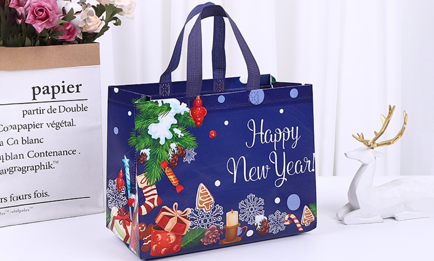 Image 4: 8 or 16 Christmas-Themed Non-Woven Bags