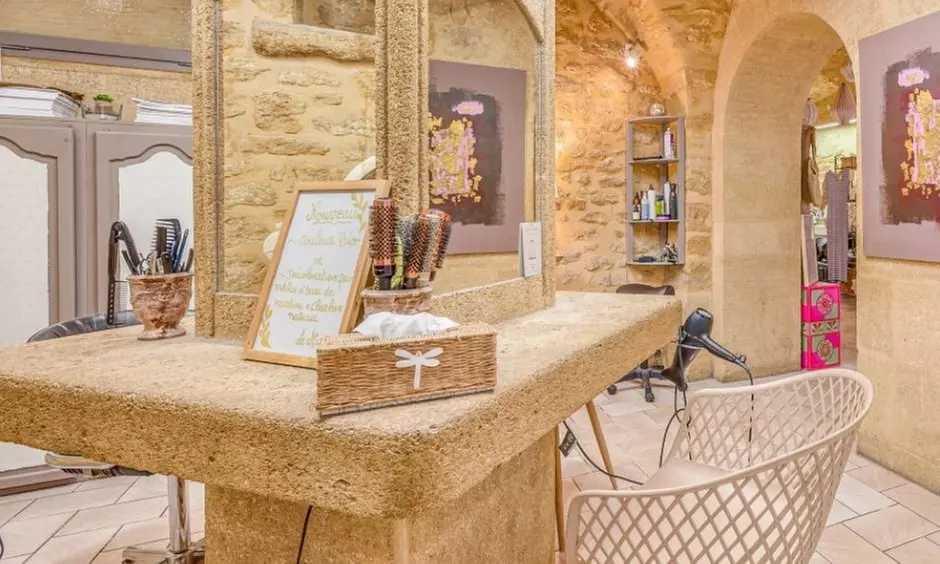 Relooking cheveux courts, mi-longs ou longs chez Salon Le Miroir