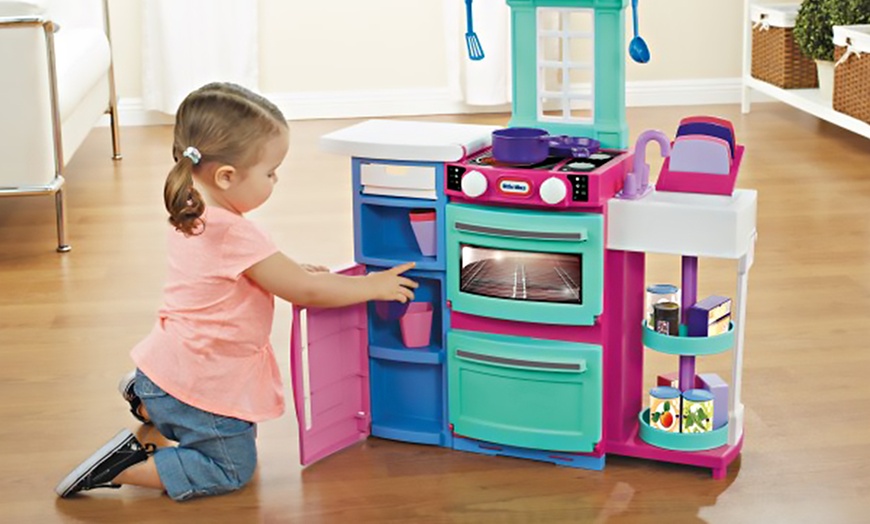 Image 9: Little Tikes Kitchen Play Set