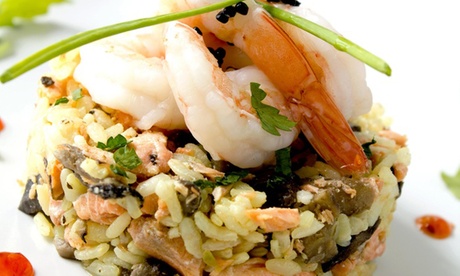 Menu di mare alla carta da 3 portate con calice di vino per 2 o 4 persone al ristorante 79 Café (sconto 51%)