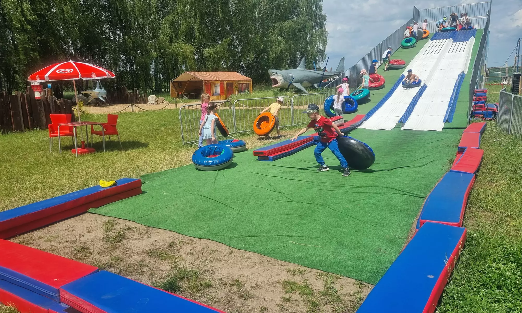Odkryj Świat Przygód w Podlaski Disnejlend: Bilety dla całej rodziny