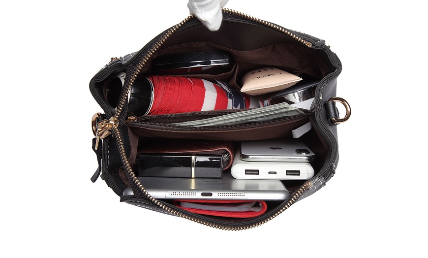 Image 5: Leather Look Practical Large Capacity Crossbody Bag