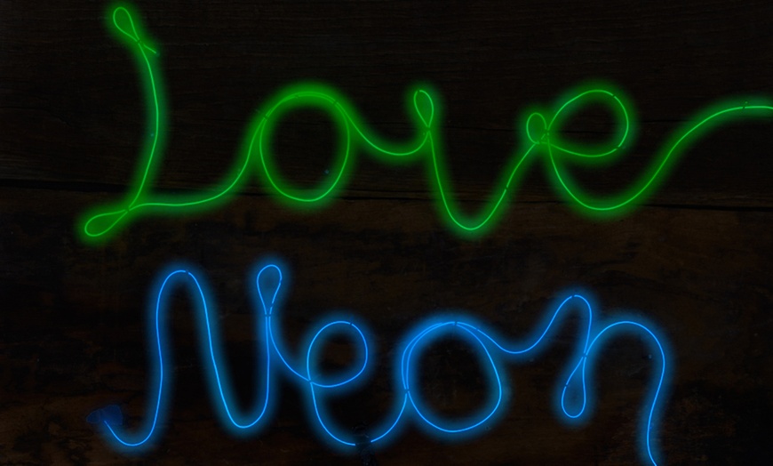 Image 4: DIY Neon-Effect String Light