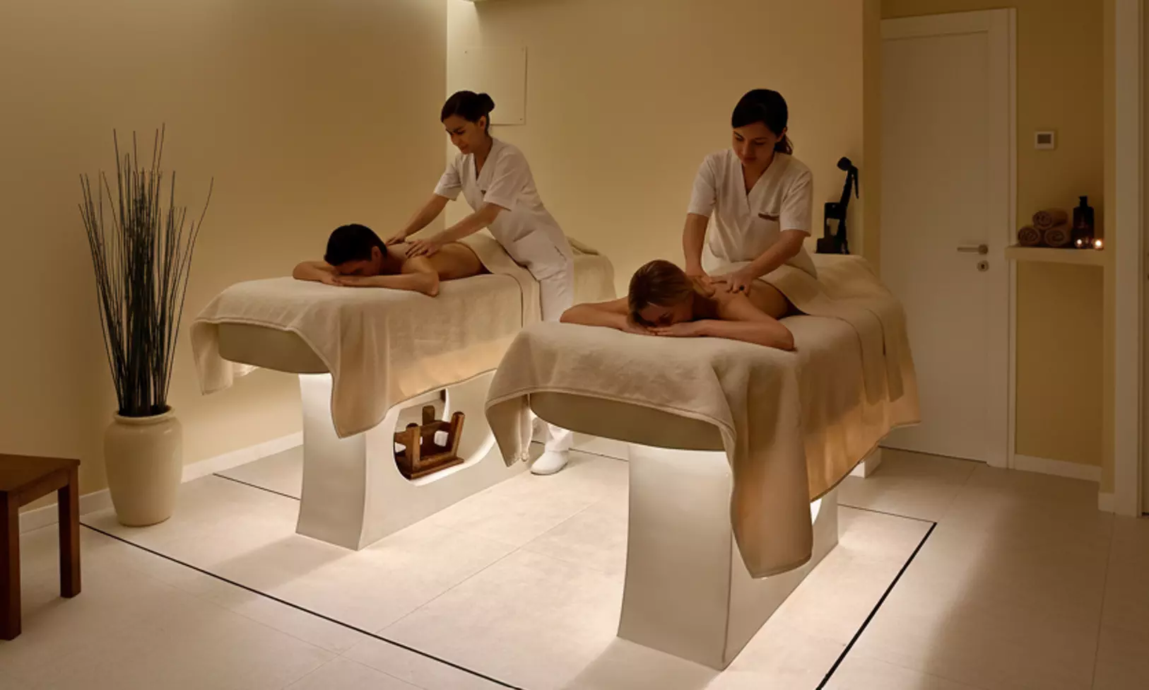 Ritual Amor Eterno en suite privada con masaje, bombones e infusión