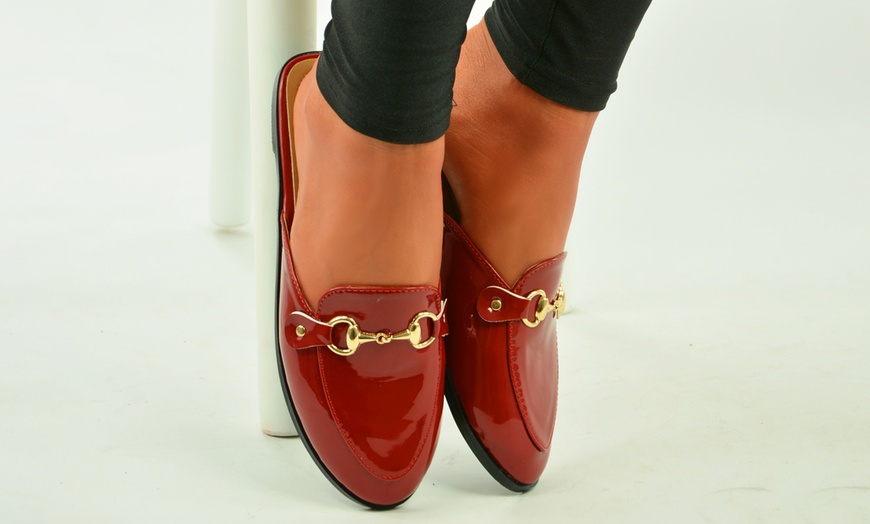 Image 8: Slip-On Closed Toe Brogues