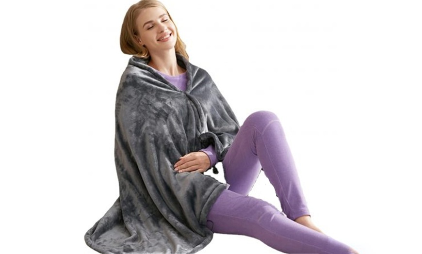 Image 3: Wearable Heated Shawl Blanket