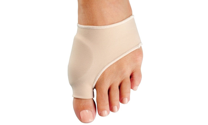 Image 1: Gel-Lined Bunion Sleeve