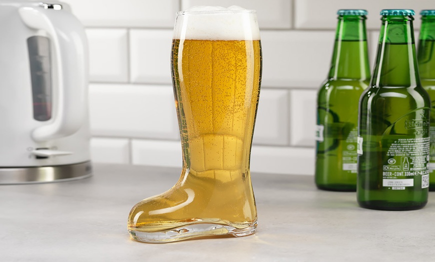 Image 1: Sturdy Beer Boot Glass